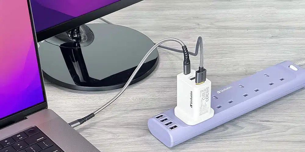 verbatim-charge-screen-share-gan-charger-hub-66895-info-04