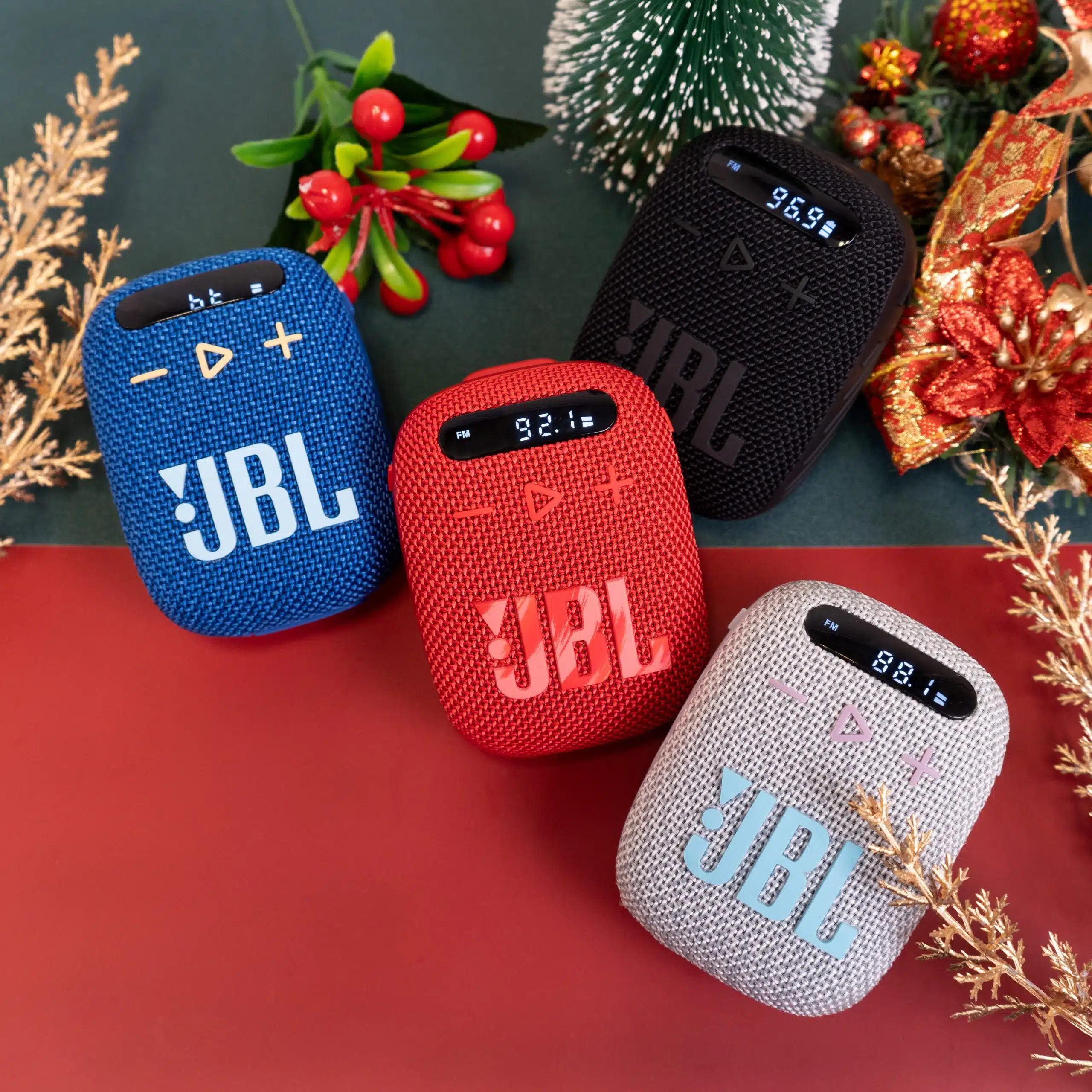 jbl-wind3-portable-fm-bluetooth-speaker-info-02