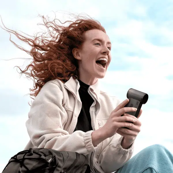 momax-1°-airo-2-in-1-high-speed-fan-and-cleaner-ro12e-03