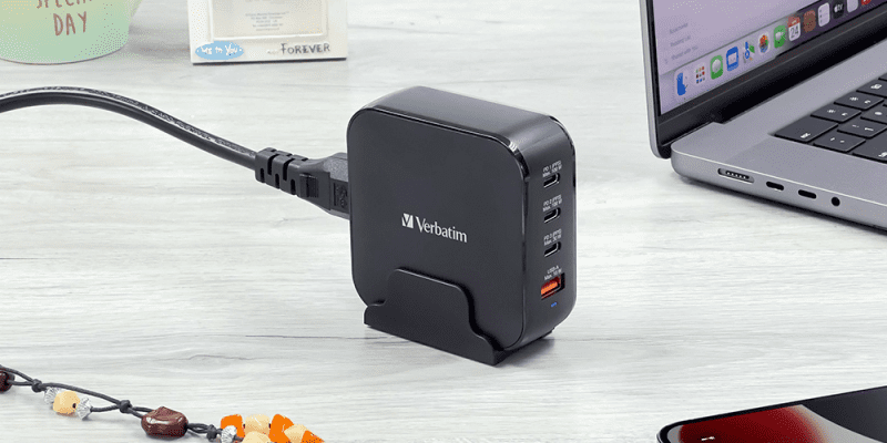 verbatim-4-port-150w-pd-qc3.0-gan-charger-ac-power-cord-stand-66910-10