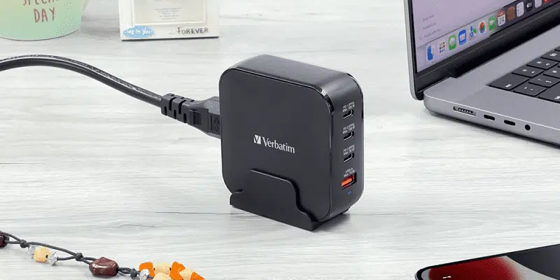 verbatim-4-port-150w-pd-qc3.0-gan-charger-ac-power-cord-stand-66910-10