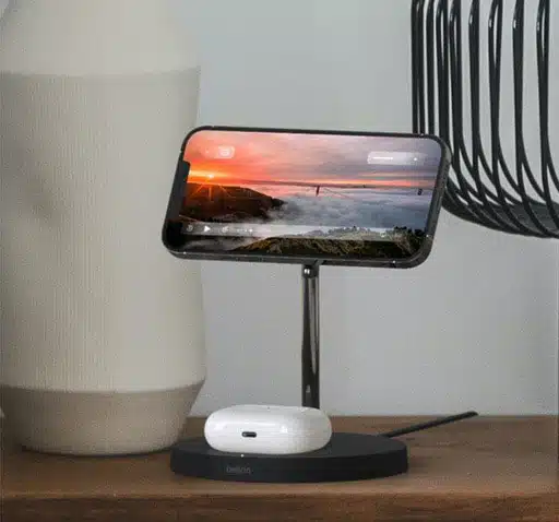 belkin-boostcharge-pro-magsafe-2in1-wireless-charger-stand-15w-info-02