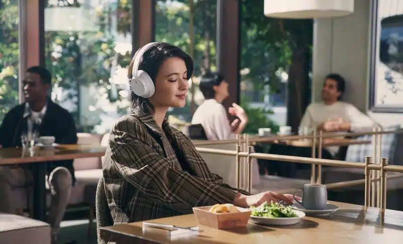 sony-wh-ch720n-wireless-noise-cancelling-headphones-black-wh-ch720n-bce-11