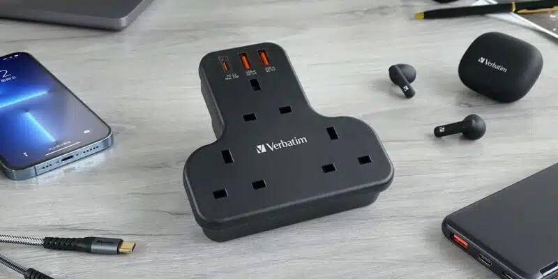 verbatim-3-socket-pd-qc-3.0-flat-wall-outlet-extender-black-66848-11