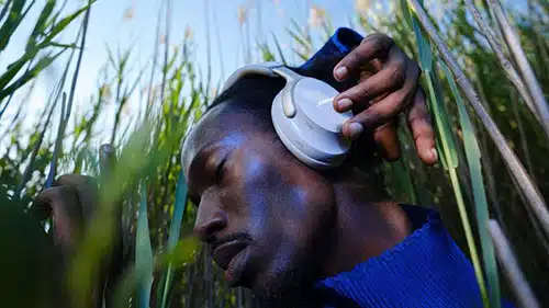 bose-quietcomfort-ultra-headphones-info-01