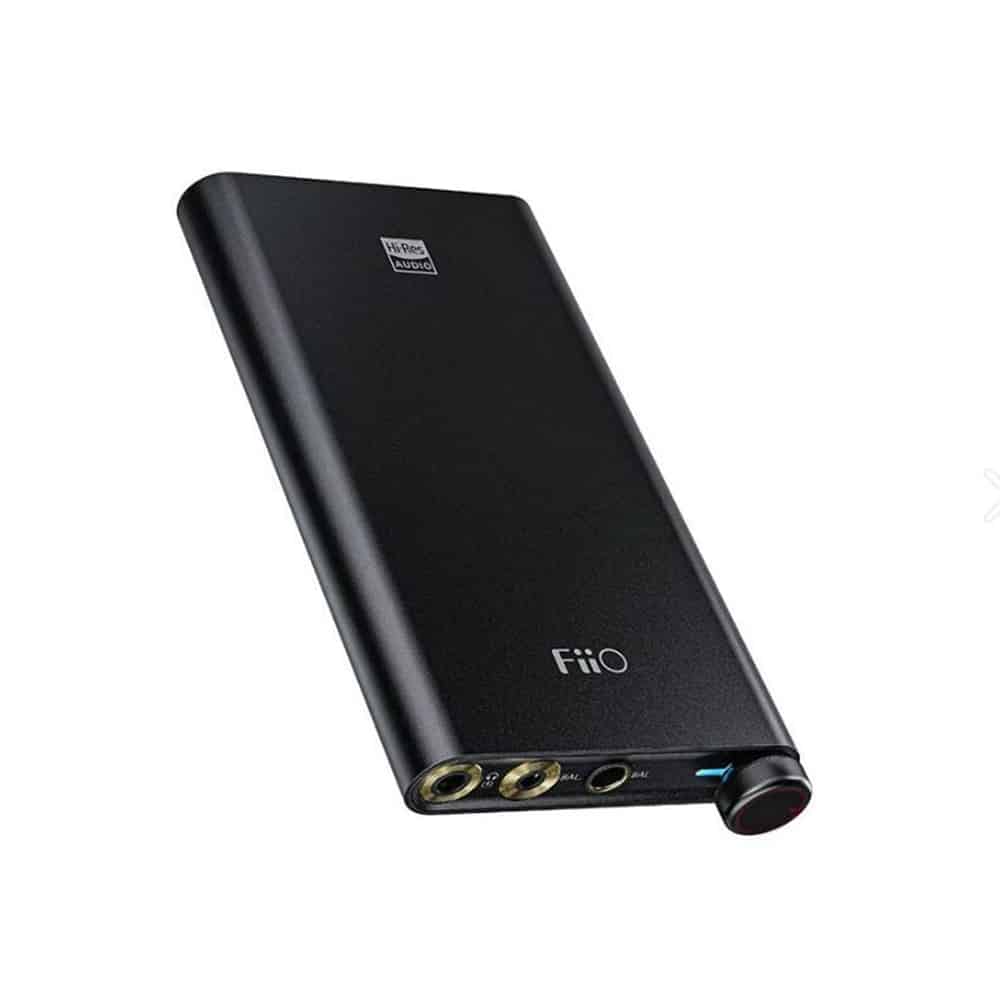 fiio-q3-thx-dac-and-headphone-amplifier-01