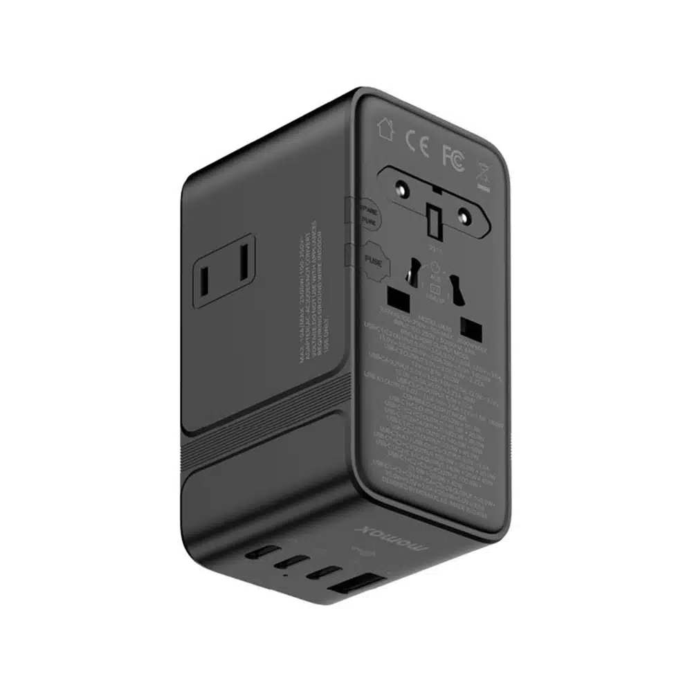 momax-1-world-2-205w-7-port-dual-ac-adapter-titanium-ua28ukl-02