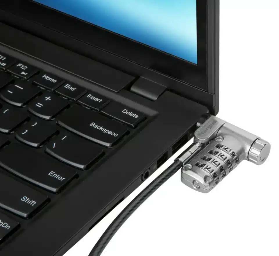 targus-defcon-ultimate-universal-resettable-combination-lock-asp96rgl-3