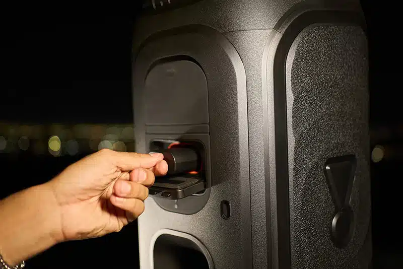 jbl-partybox-130-portable-bluetooth-party-speaker-black-jblpb130blk-b4