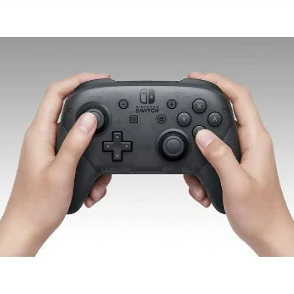 nintendo-switch-pro-controller-black-04